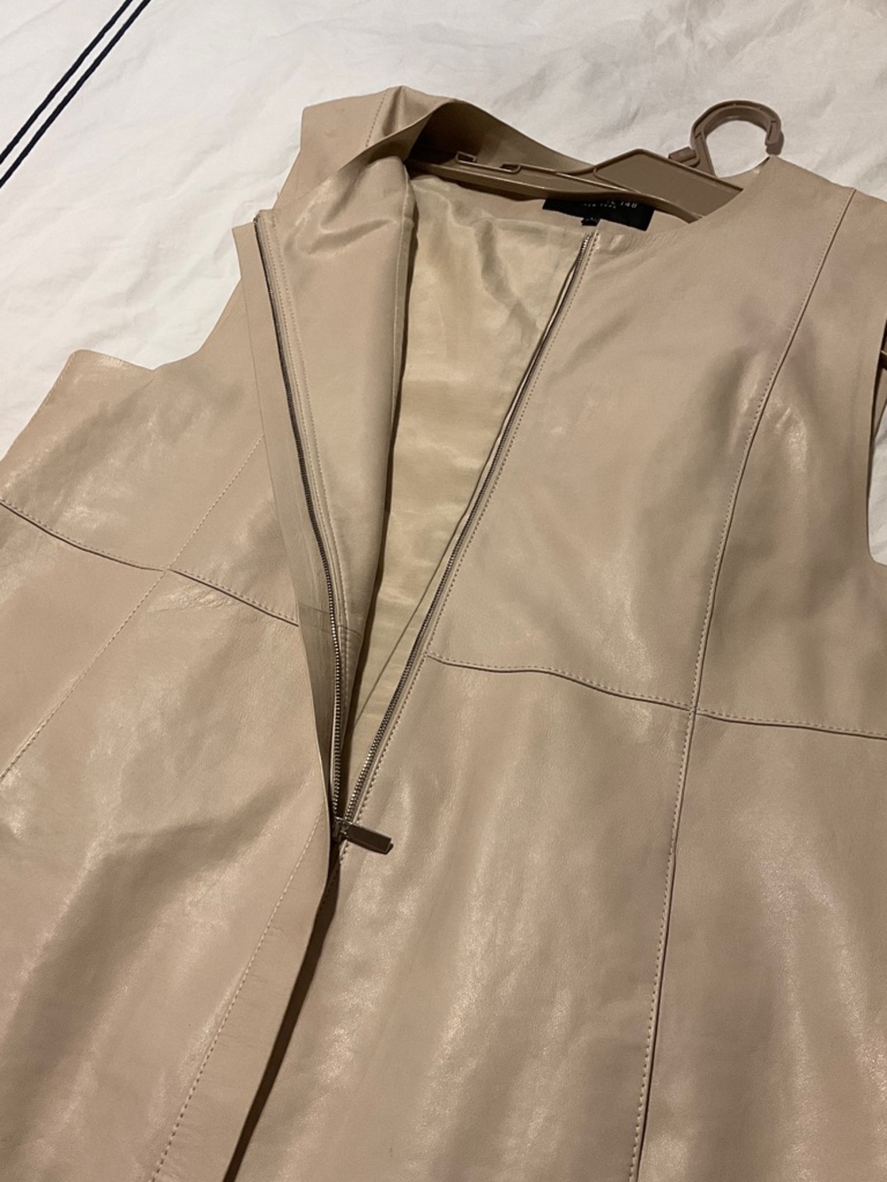 Lafayette 148 New York Leather Sleeveless Taupe Shift Dress - Picture 4 of 6